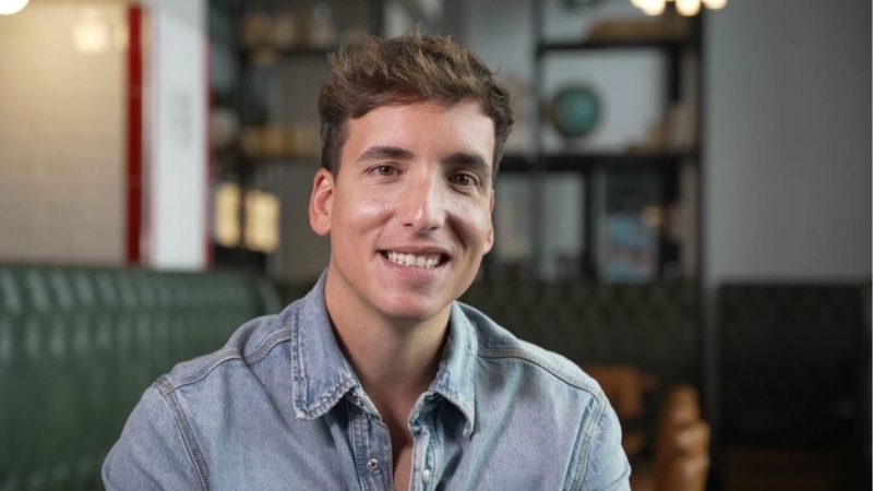 La última polémica de 'MasterChef Celebrity' reaviva las críticas al concurso 51 Merca2.es El motivo por el que Xuso Jones se topó con Enrique Iglesias, él le negó una foto