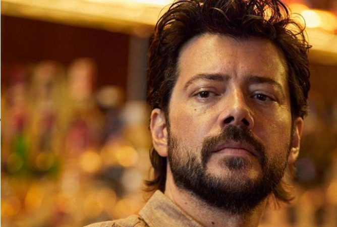 Netflix confirma una nueva serie revolucionaria con el protagonista de 'La casa de papel' 11 Merca2.es alvaro morte Merca2.es