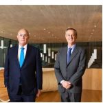 Banco Sabadell se ‘agarra’ a BBVA para detener la ‘fuga’ de accionistas