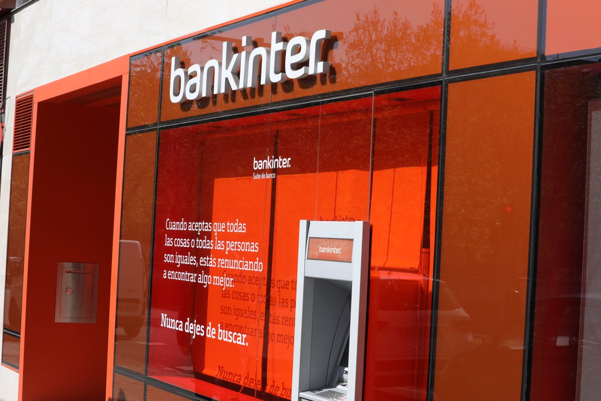 Bankinter logra superar un oscuro 2024 gracias a las comisiones
