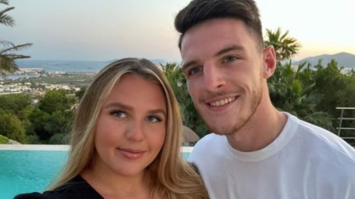 Declan Rice no se queda callado ante el acoso online a Lauren Fryer