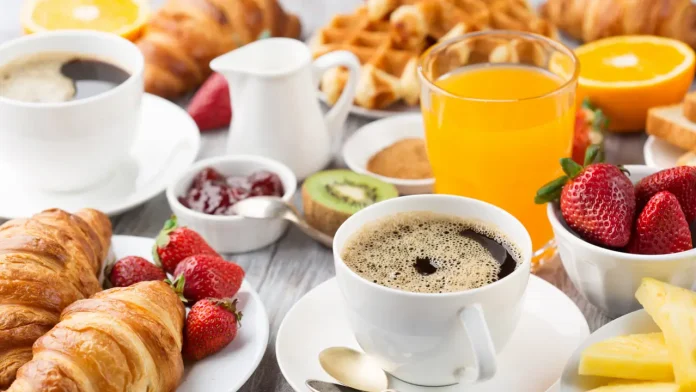 El desayuno español con un ingrediente secreto para mantener tus músculos fuertes que deberías probar mañana mismo