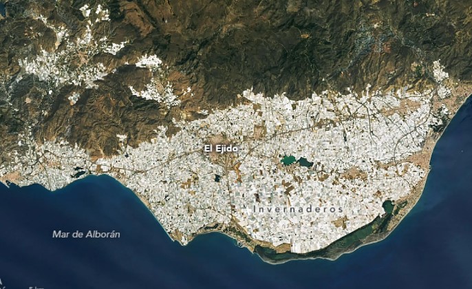 El Mar de Plástico en España: una obra colosal visible desde el espacio