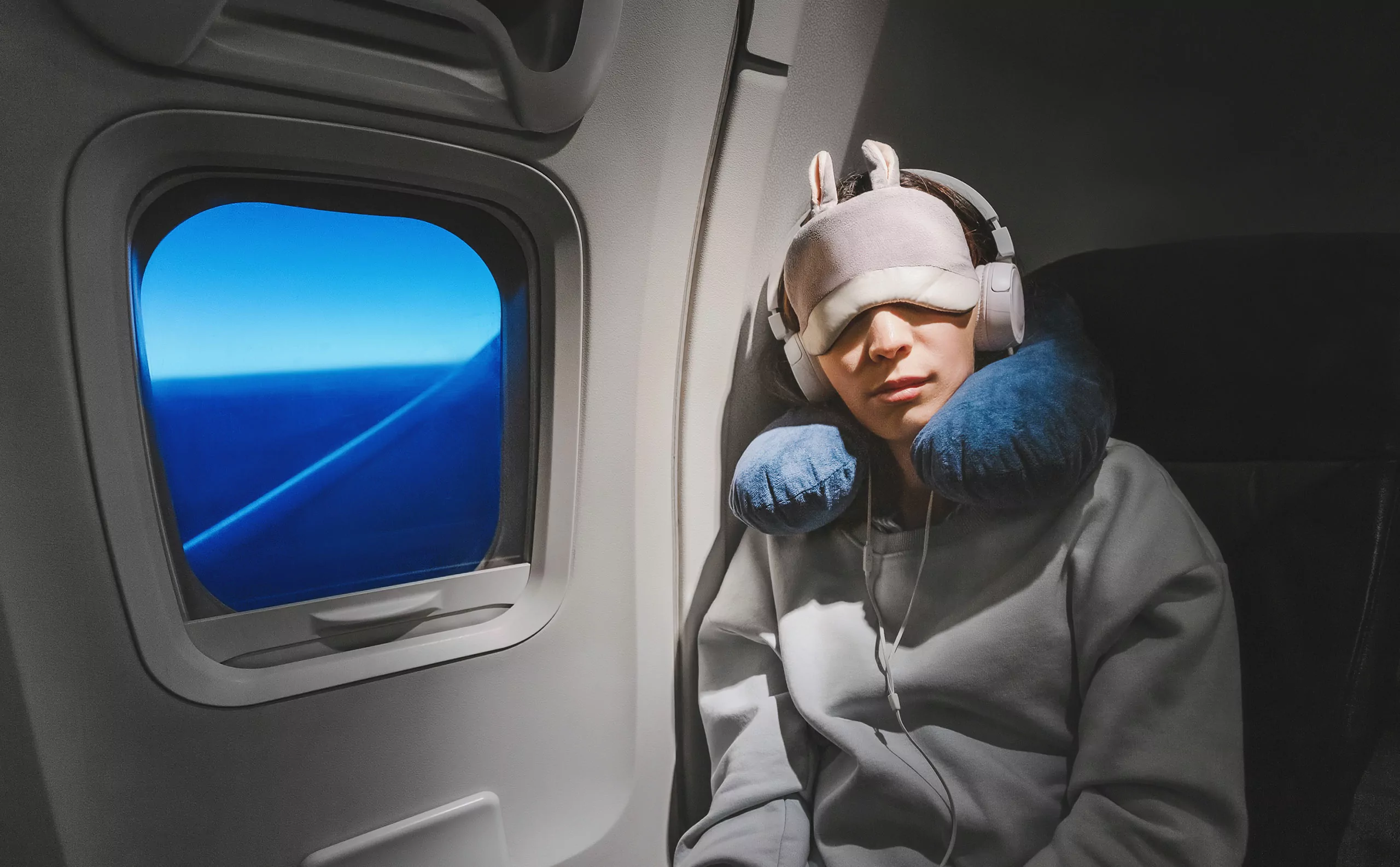 Cómo el jet lag en los vuelos afecta tu cuerpo y cómo combatirlo