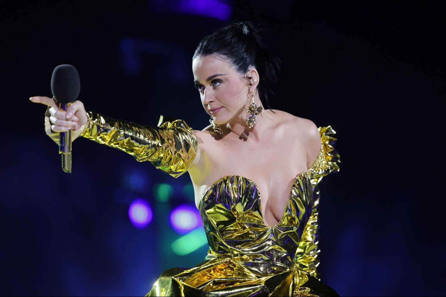 Billie, Katy y Camila se unen contra la IA: Graves denuncias contra el robo de voz