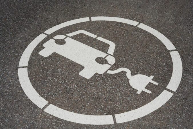 Lo que las eléctricas no quieren que sepas: la OCU filtra cuál es la compañía más barata 17 Merca2.es movilidad eléctrica
