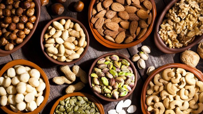 ⁠Peligro en tu snack: el riesgo oculto de comer frutos secos que necesitas conocer