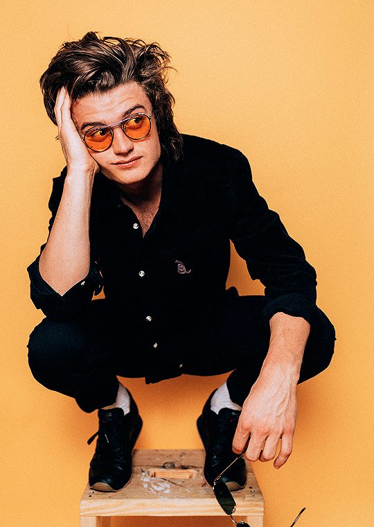 Qué hay en la mente de Joe Keery