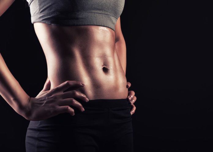 Vientre plano en 30 días: descubre la rutina mágica que transformará tu abdomen