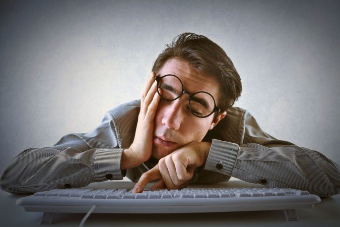 Una estrategia que va en contra de los empleados actuales