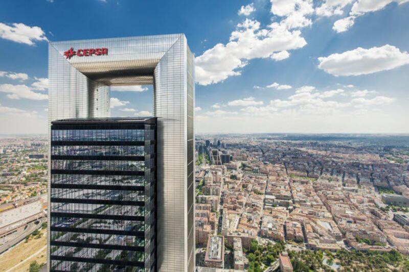 Cepsa prosigue sus desinversiones en ‘upstream’ en su transformación y vende a PetroTal su negocio en Perú