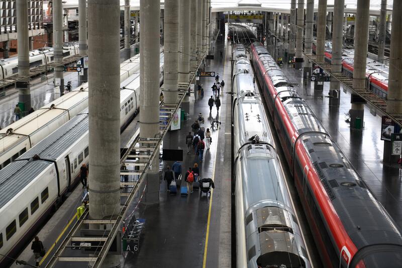 Renfe emitió 2,76 millones de abonos gratuitos de Cercanías y Media Distancia hasta abril