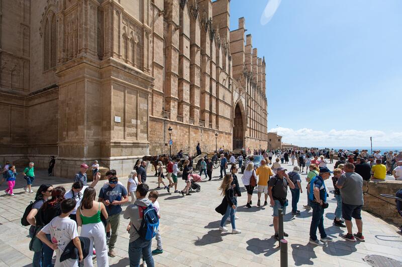 España es la segunda potencia mundial en turismo, por detrás de Estados Unidos