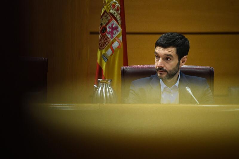 Bustinduy afirma que el Gobierno perseguirá la publicidad de los pisos turísticos ilegales