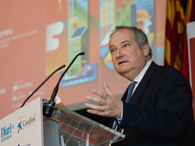 El Gobierno abre ayudas por el precio de la energía a empresas electrointensivas por 32 millones