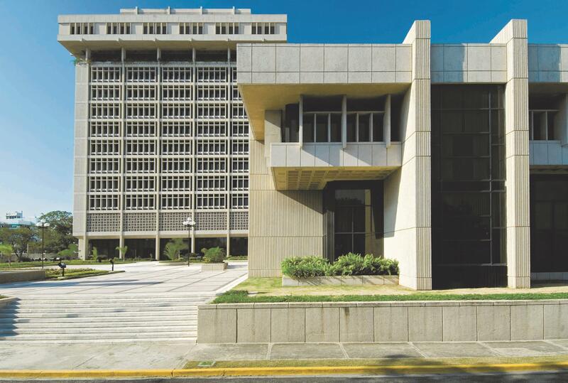 Decisión del Banco Central de la República Dominicana de Mantener los Tipos de Interés en el 7%