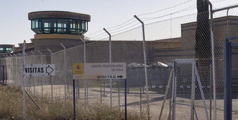 La DGT saca a la luz los mayores excesos de velocidad que ha captado: las sanciones han sido históricas 38 Merca2.es Una conducta indebida dentro de la cárcel y su relación con su hijastra