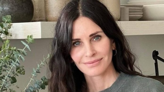Courteney Cox y su conexión espiritual con los muertos, especialmente con Matthew Perry