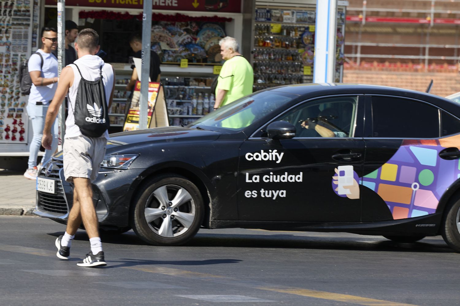 La huelga de conductores de Cabify, Uber y Bolt toca a la puerta de la patronal