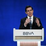 El formulario del Ministerio marca la viabilidad de la OPA BBVA-Banco Sabadell