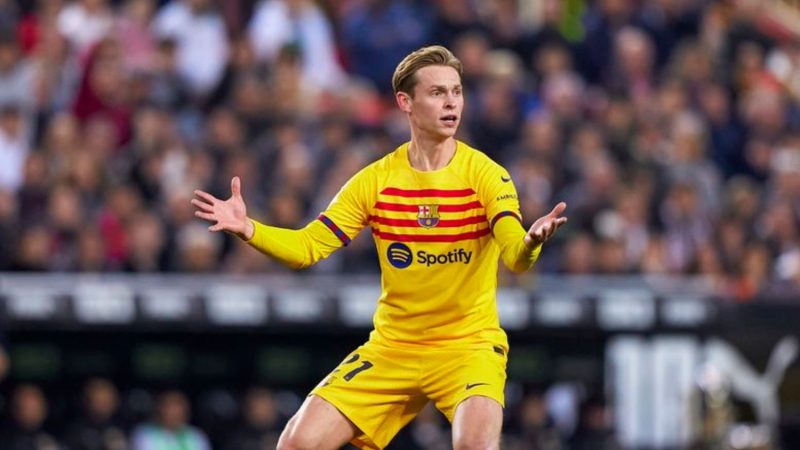 La insólita medida que propone Jota Jordi para mejorar la economía del Barça 1 Merca2.es FC Barcelona Frenkie De Jong Merca2.es
