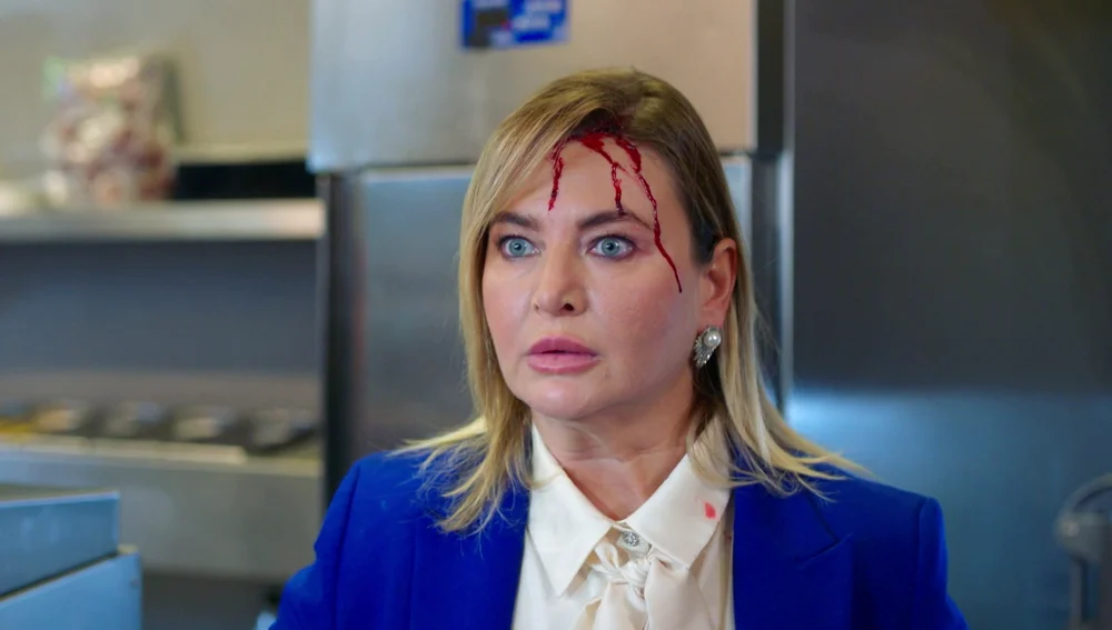 ‘Hermanos’: Sevval y Suzan llegan a las manos por Yaman