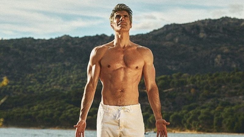 Jorge Fernández y su secreto para tener abdominales de acero 