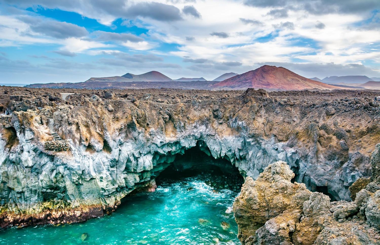 Lanzarote, la tierra de César Manrique y sus paisajes lunares