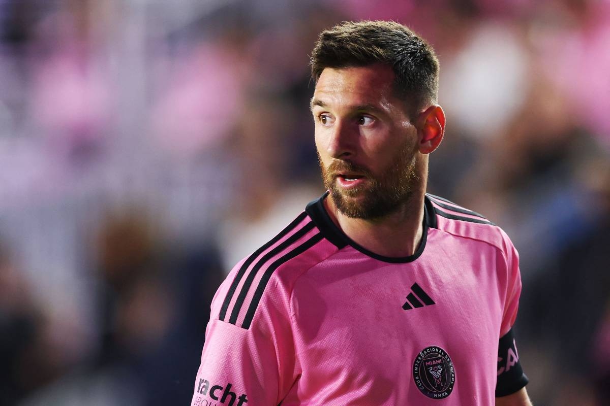 Así es la espectacular mansión de Lionel Messi en Castelldefels: lujo, vistas al mar y hasta campo de fútbol incluido