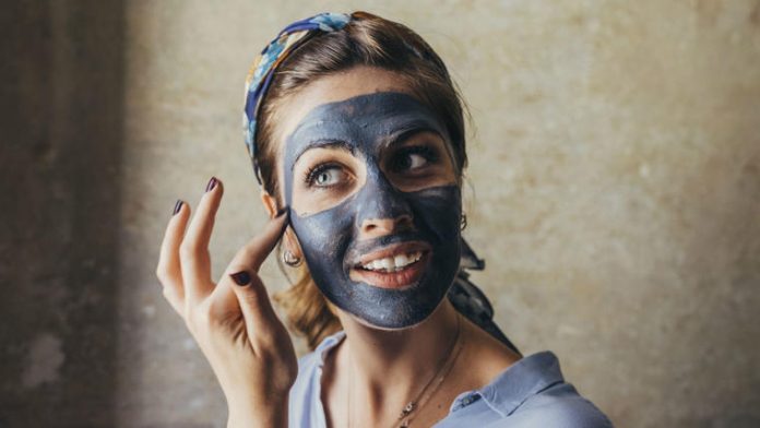 La mascarilla natural que promete arrancar todos los puntos negros