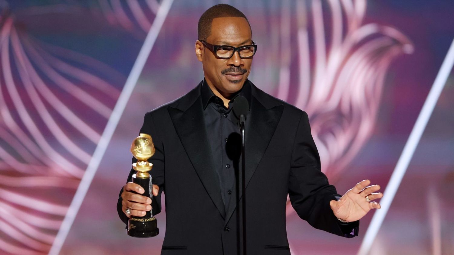 La película que arruinó la exitosa carrera de Eddie Murphy y es el mayor fracaso de la historia del cine 1 Merca2.es La flamante carrera de Eddie Murphy en el terreno de la comedia