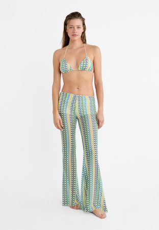 TOP BIKINI TRIÁNGULO EFECTO CROCHET y PANTALÓN RELAXED FLARE EFECTO CROCHET