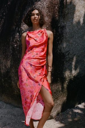 VESTIDO SATINADO ESTAMPADO FLORAL