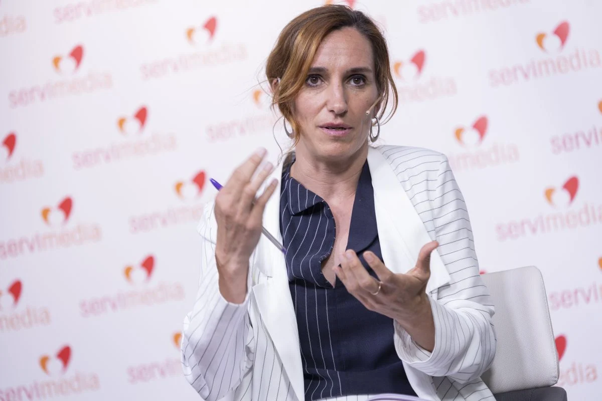 Un estudio de la Complutense desmiente a Mónica García al confirmar la ausencia de conexión entre colaboración público-privada y aumento de mortalidad evitable