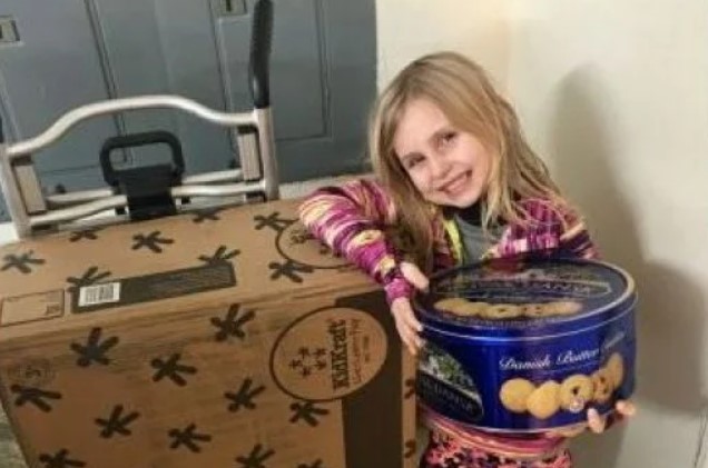 Una niña pidió una casa de muñecas por Amazon mediante su Alexa y causó un caos en su ciudad