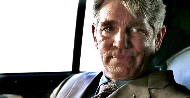Eric Roberts se confiesa y derrumba un mito dentro del set de El Caballero Oscuro