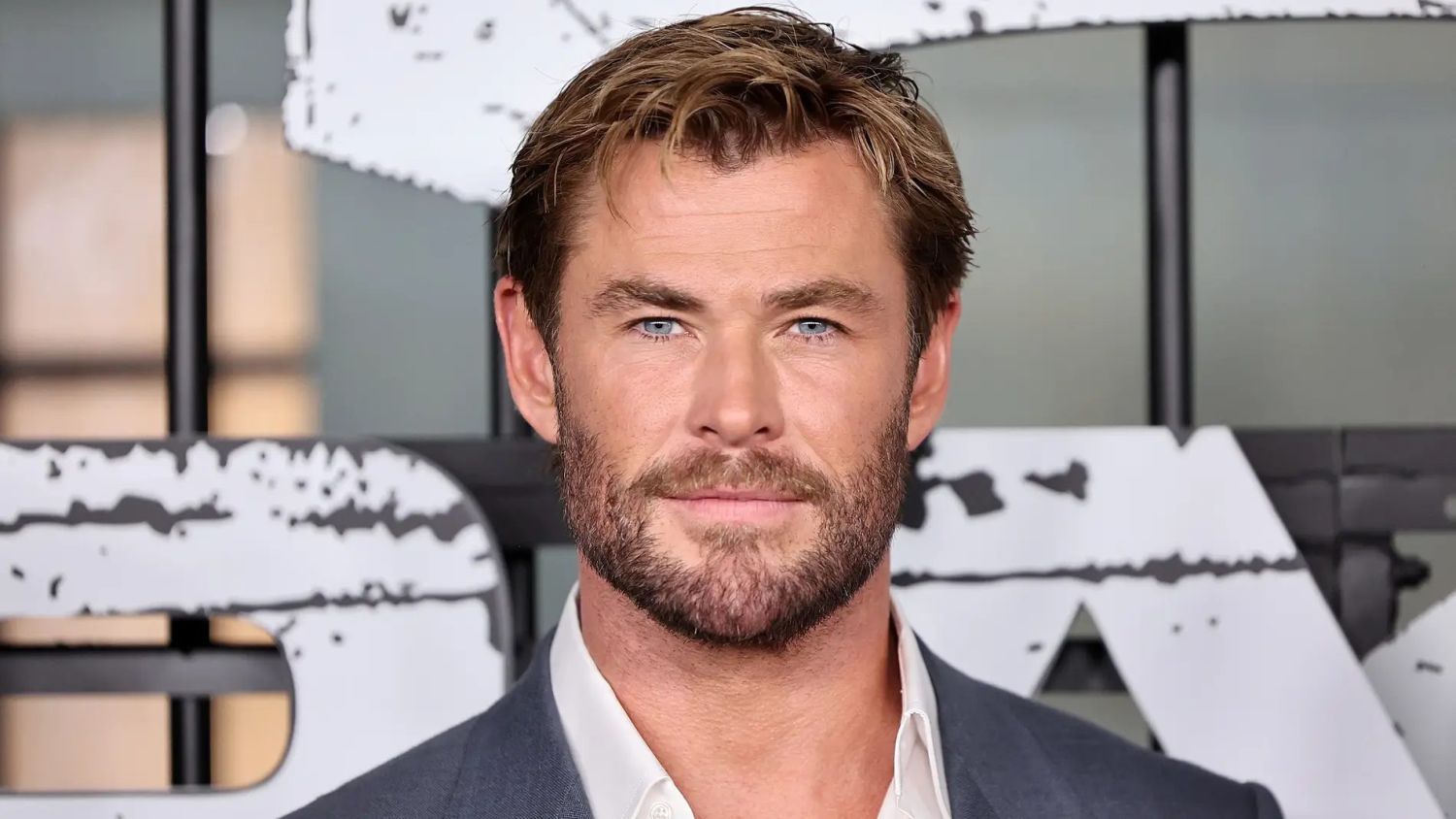 Chris Hemsworth se somete a la prueba de un detector de mentiras con incómodas preguntas y sus respuestas dejan helados a todo el mundo