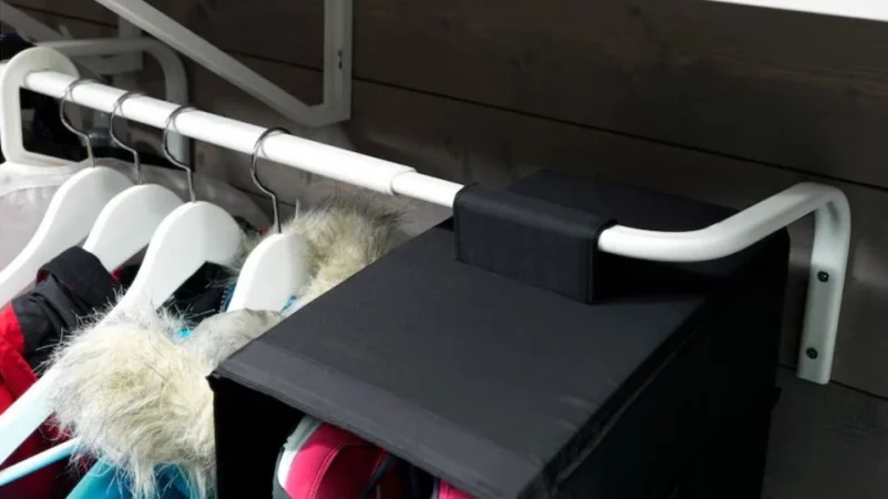 Ikea tiene la solución ideal para tener el armario que realmente necesitas 2 Merca2.es el invento de ikea que va a acabar con armario tal como lo conociamos hasta ahora 960x539 1 Merca2.es