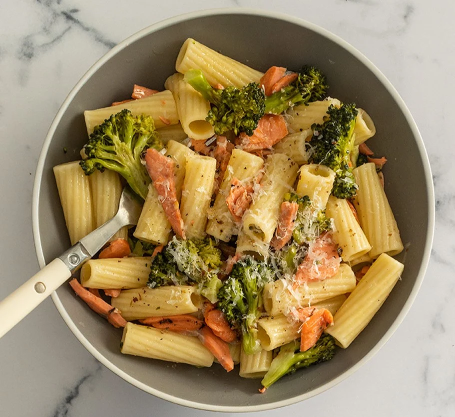 Pasta con salmón a la mostaza: una delicia sofisticada y sencilla