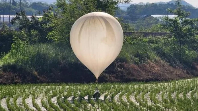 Corea del Norte envía globos con basura a Corea del Sur
