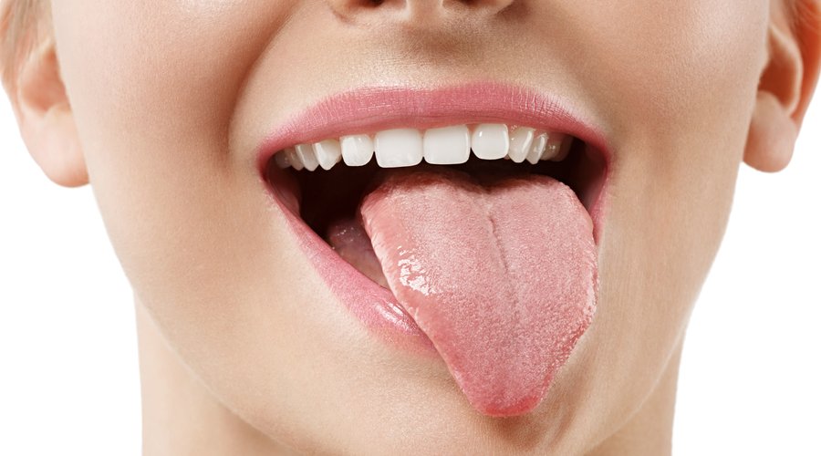 Esto es todo lo que puedes saber sobre tu salud, simplemente observando tu lengua