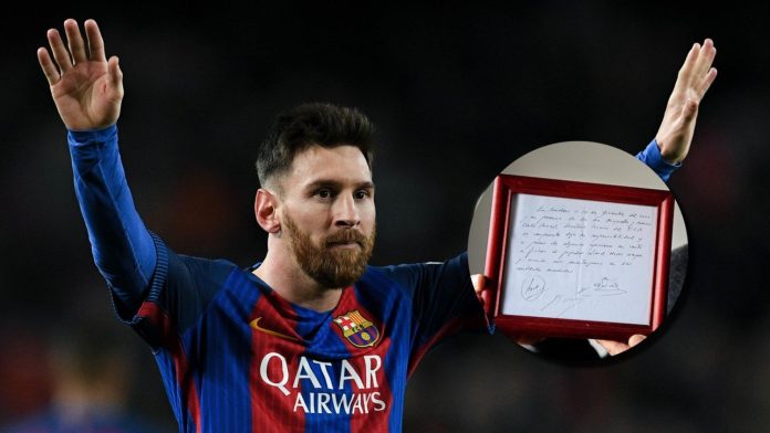 No creerás cuánto vale la servilleta en que Messi firmó su primer contrato