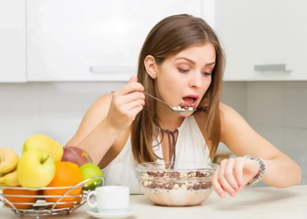 DESAYUNOS QUE CRÍAS BENEFICIOSOS, PERO NO LO SON