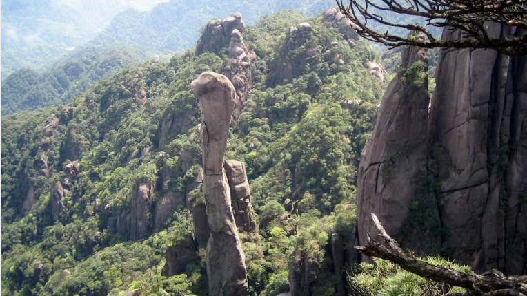 El “Valle de los Inmortales” la Ciudad inspirada en la mitología China