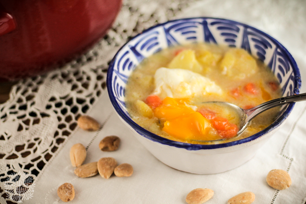 Patatas en ajopollo: la sabrosa receta tradicional que debes incluir en tu menú