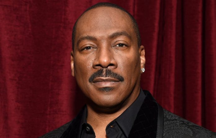 La película que arruinó la exitosa carrera de Eddie Murphy y es el mayor fracaso de la historia del cine