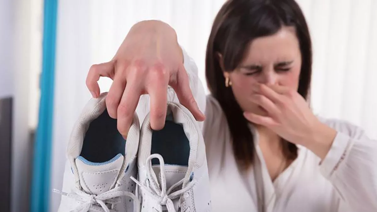 Elimina el olor de tus pies con estos 3 sencillos pasos