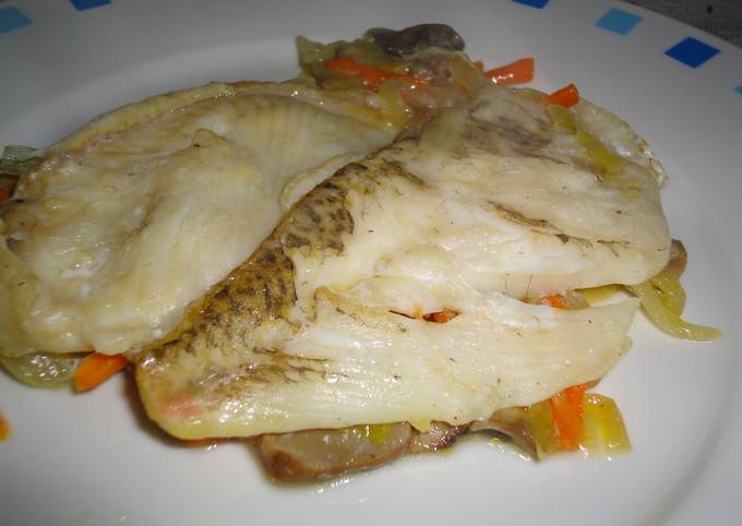 Rodaballo en papillote: una delicia mediterránea de lo más saludable