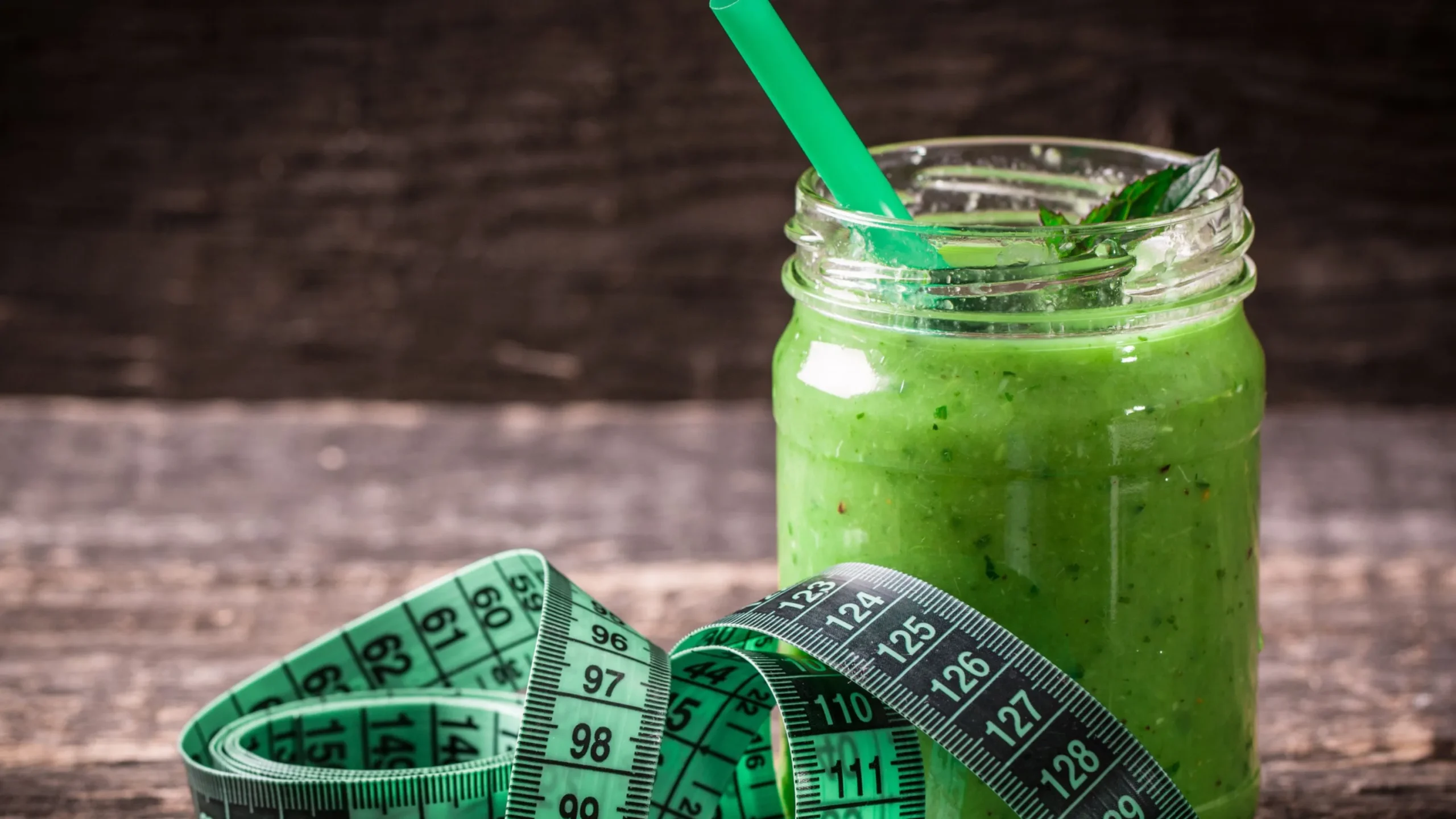 El truco definitivo: Cómo tomar jugo de apio para adelgazar rápido