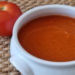 El secreto para preparar una salsa de tomate frito casera como la de tu abuela